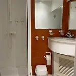 Botel Waterfront Cozy Two Bedrooms